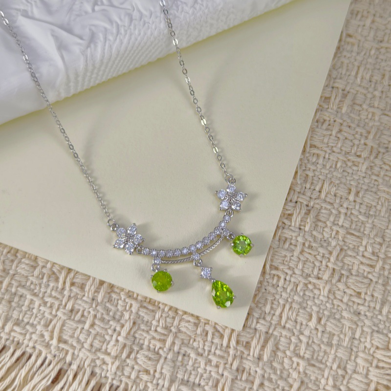 Natural Sterling Silver 925 Sterling Silver Topaz Crystal Pendant thumbnail 9