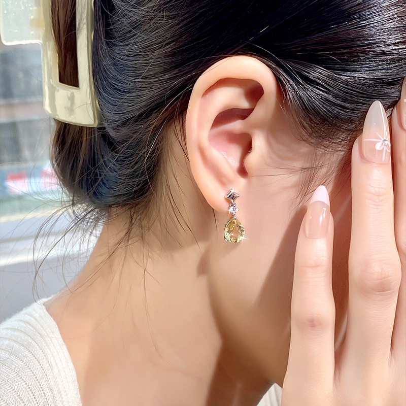 Natural Sterling Silver 925 Sterling Silver Crystal Teardrop Pear Shape Stud Earrings thumbnail 2